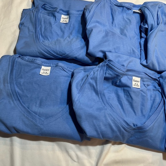 Womens Hanes light blue t shirts size medium a bundle of (8) - Picture 8 of 13